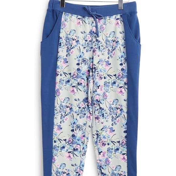 Vera Bradley Women's Plus Active pants - Picture 5 of 5